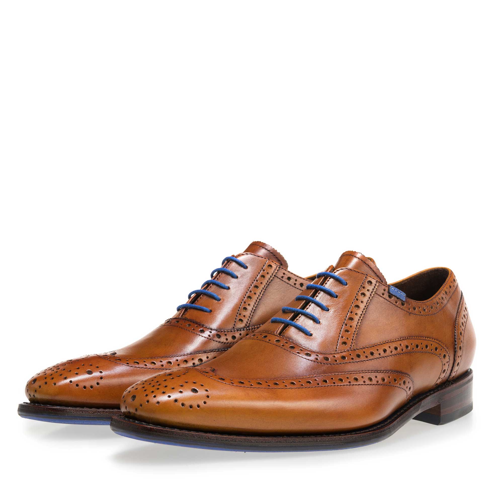 cognac shoe color