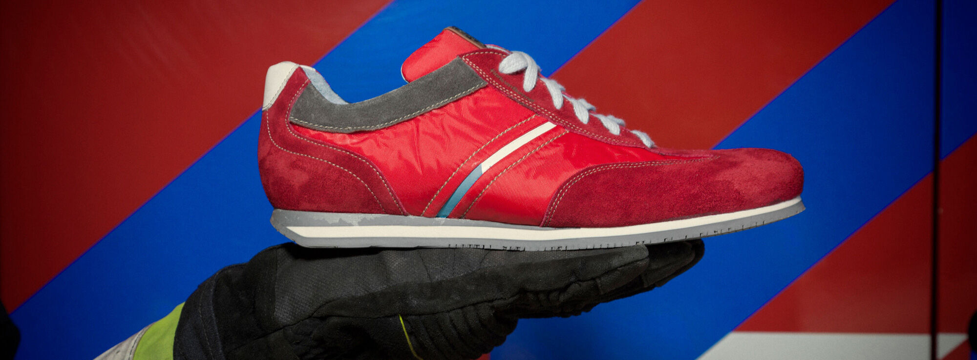 Hugo top fire shoes