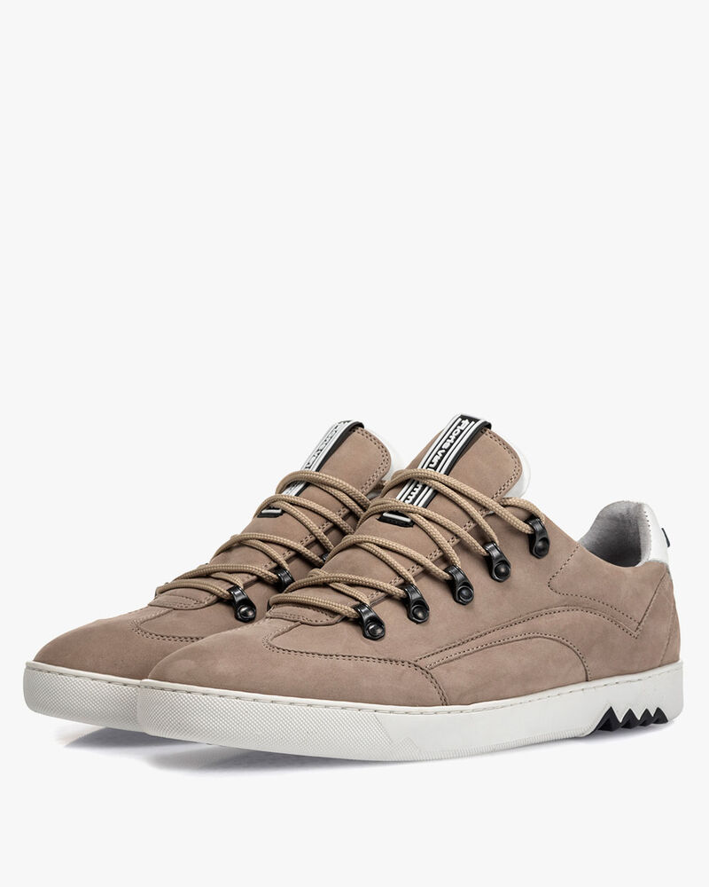 Hiking sneaker nubuck leather beige