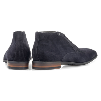 Dark blue suede leather lace shoe