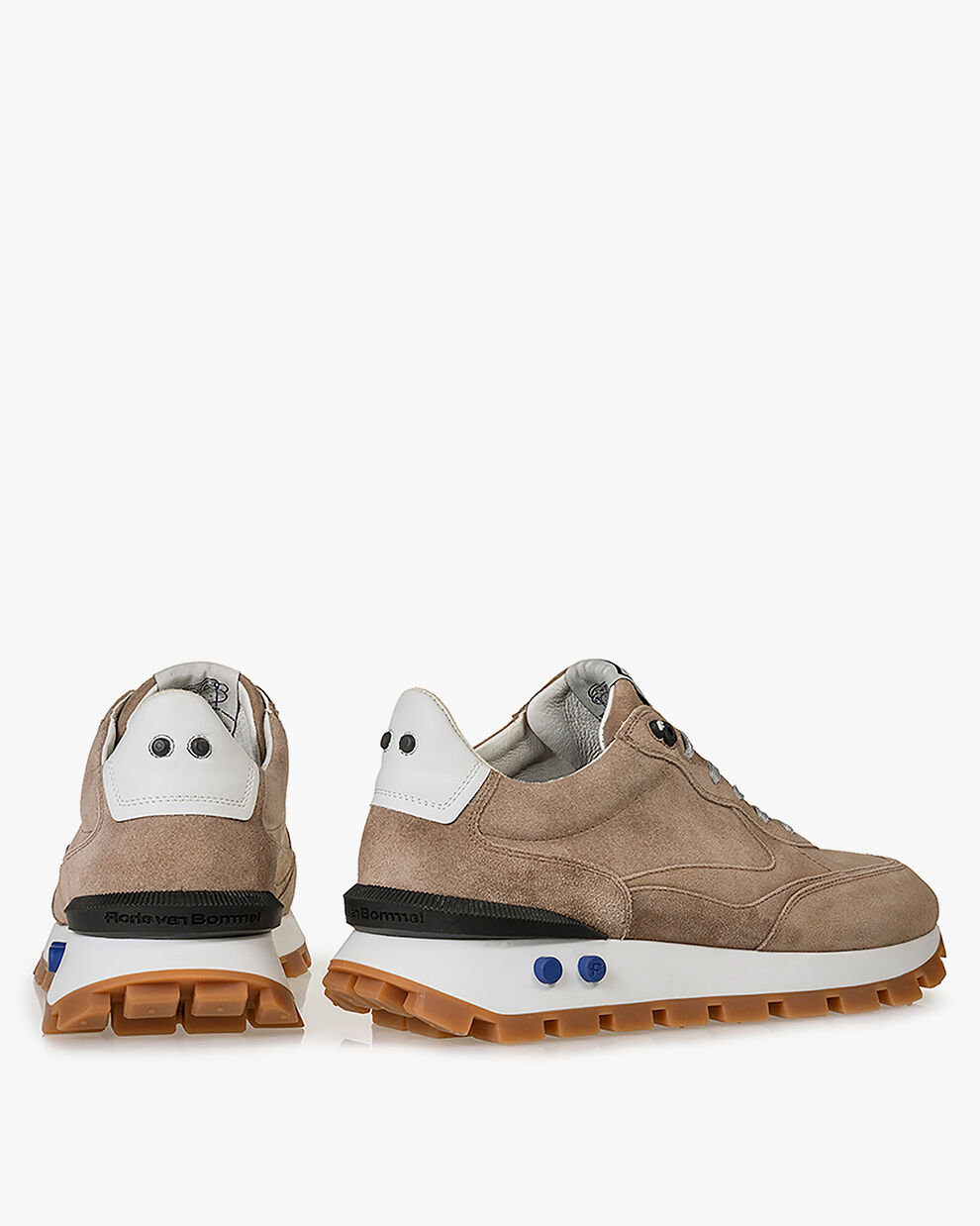 Dw shop trainers sale