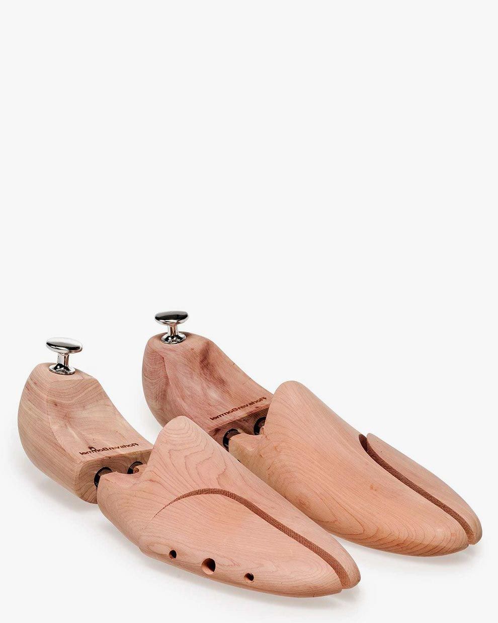 Shoe tree slippers hotsell
