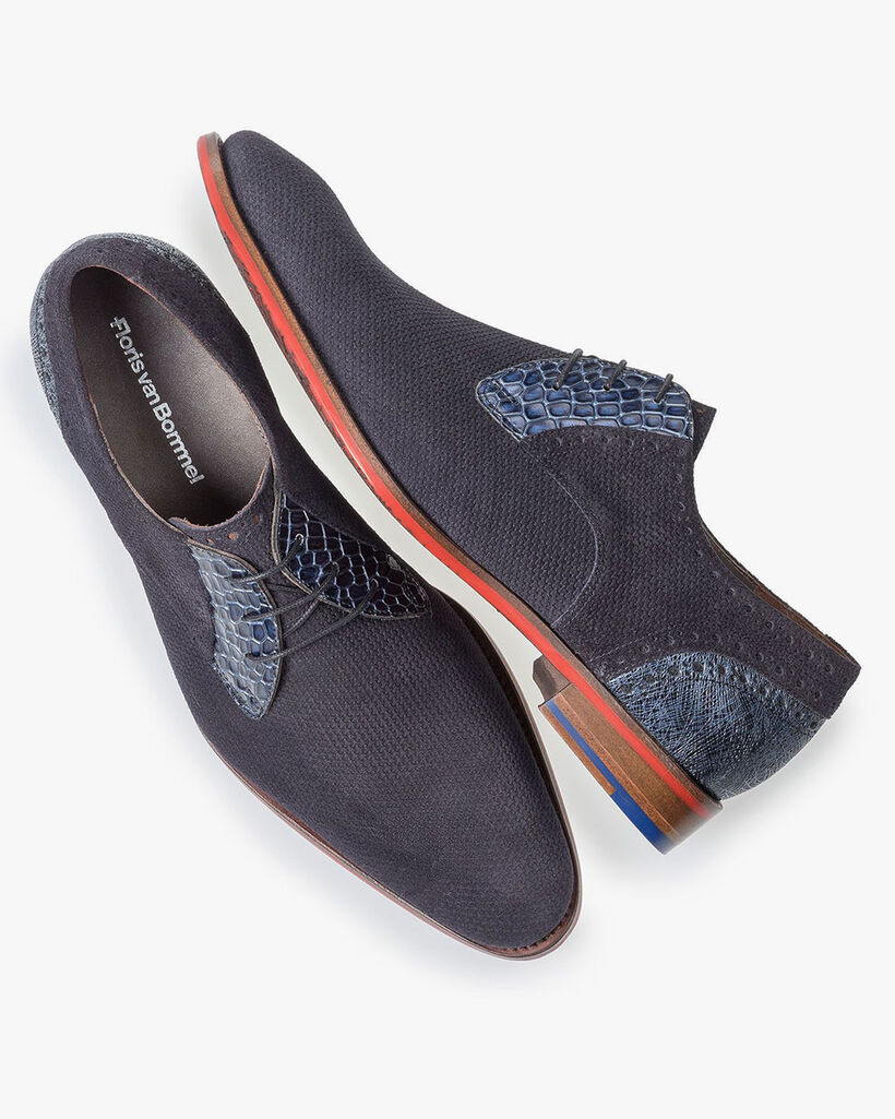 Blue printed suede leather lace shoe
