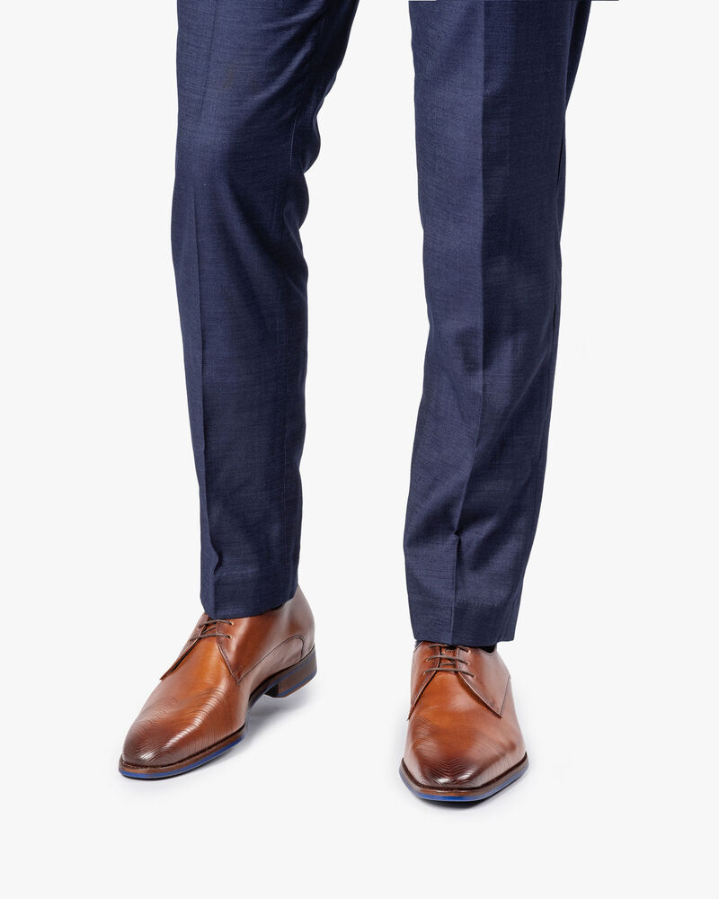 Kalfsleren veterschoen donker cognac