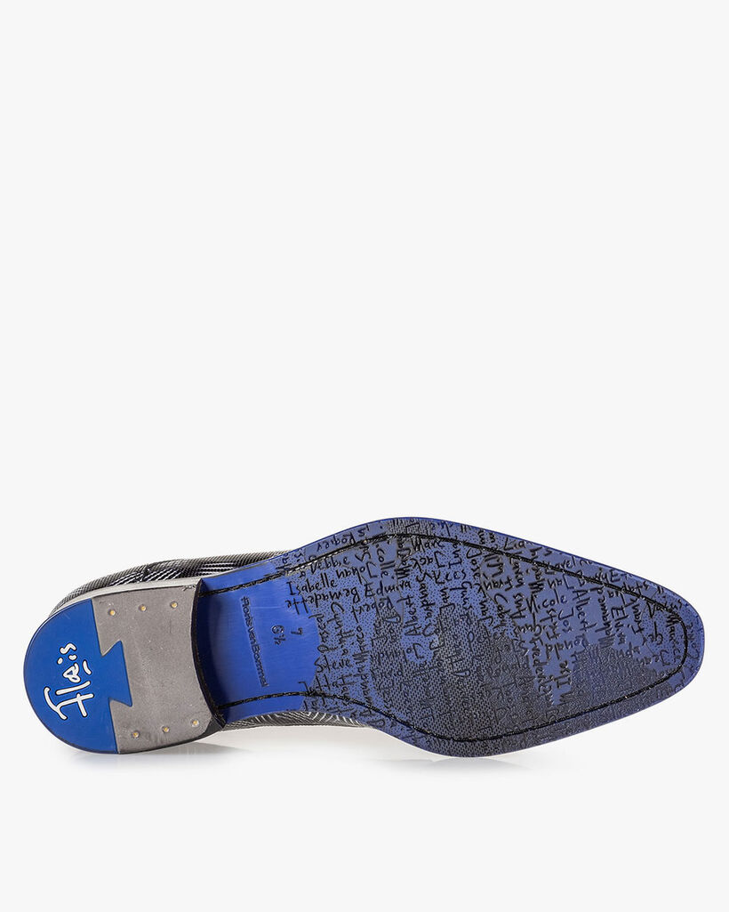 Veterschoen lakleer zwart/wit