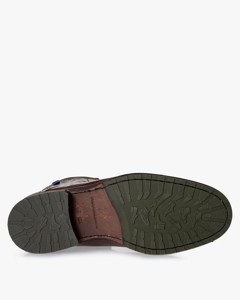 Wolgevoerde veterboot cognac