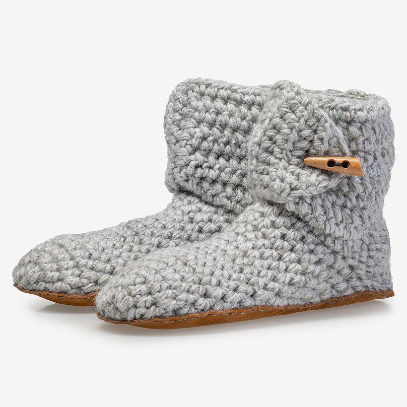 Kingdom of Wow home slippers