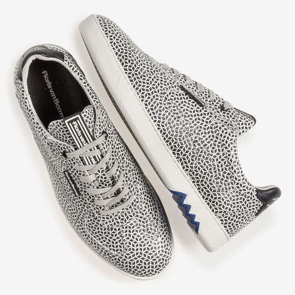 White calf leather sneaker with black print