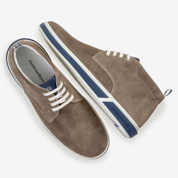 Boot su&egrave;de taupe