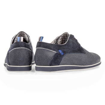 Blauwe su&egrave;de veterschoen met print