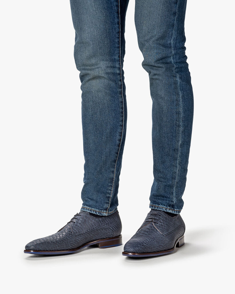 Lace shoe nubuck leather dark blue