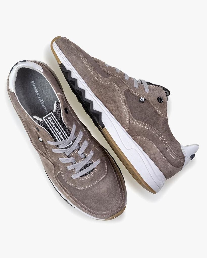 Nineti taupe su&egrave;de