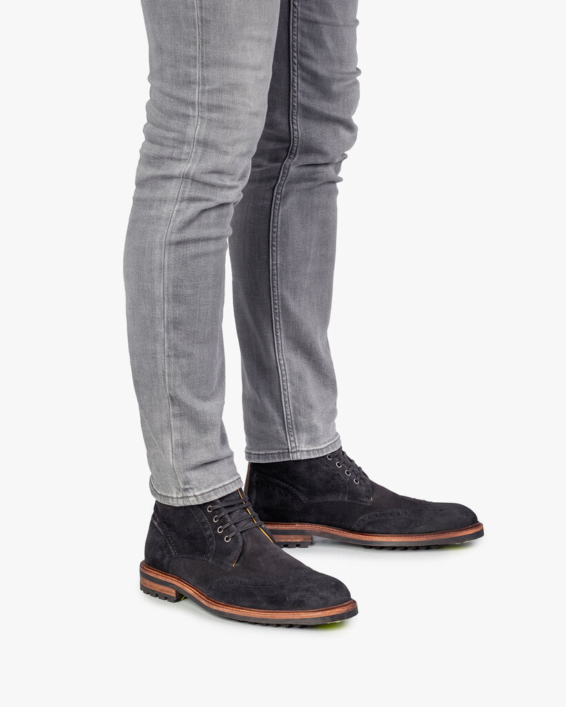 Veterboot su&egrave;de zwart