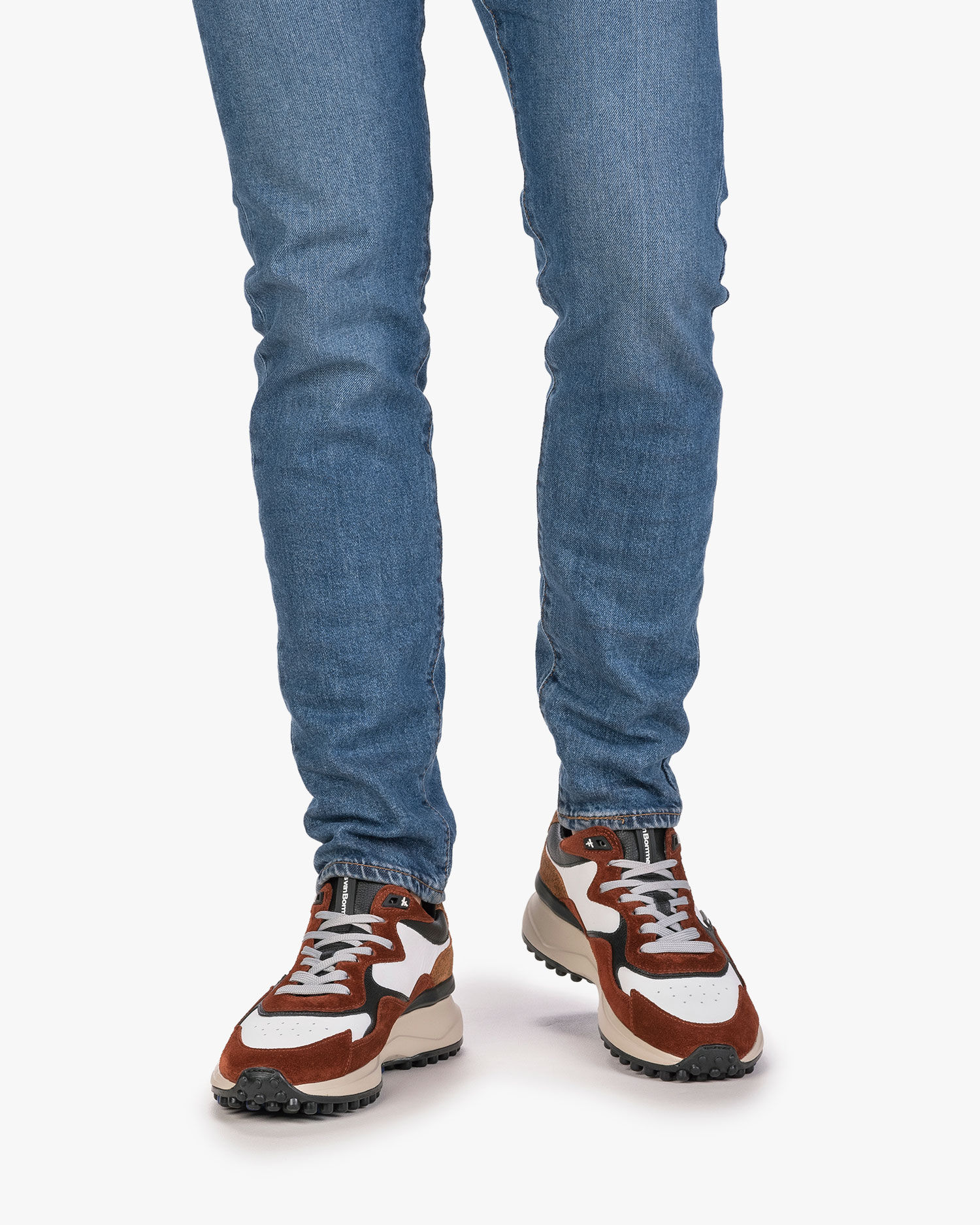 Oranje sneaker Noppi 16.02 | Floris van Bommel Official®
