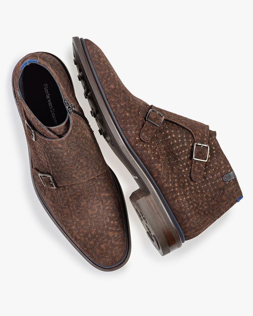 Boot with buckle closure dark brown