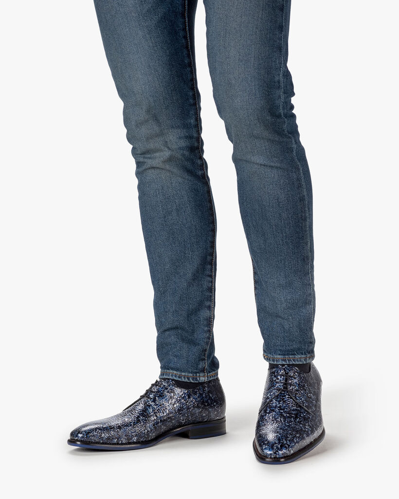 Lace shoe metallic print blue