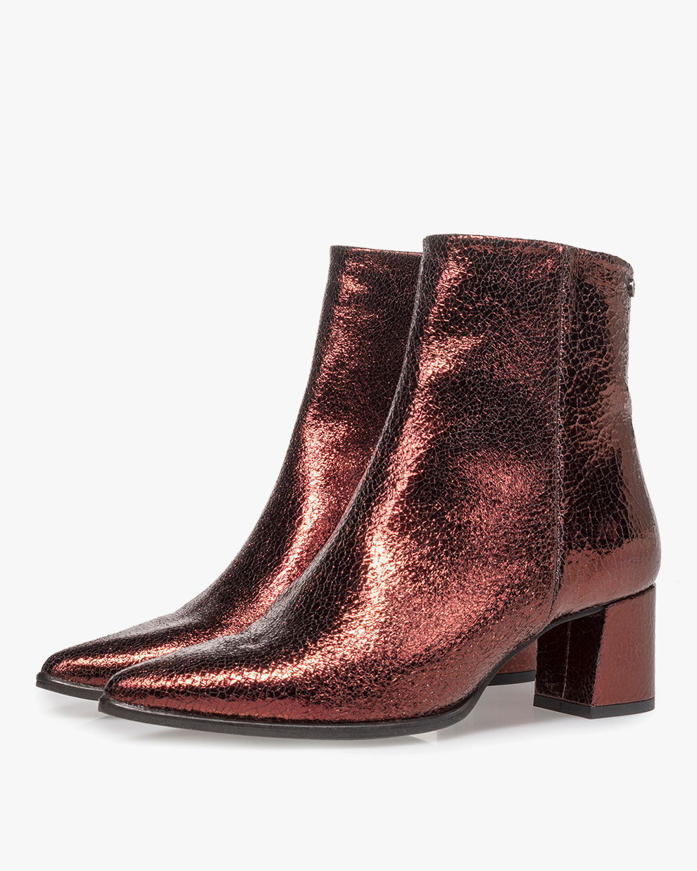 Burgundy outlet red boots