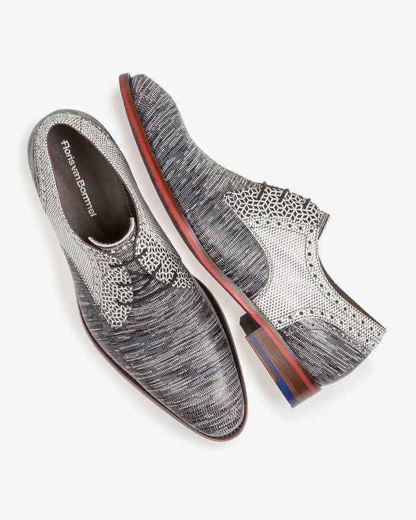 Veterschoen met lizardprint