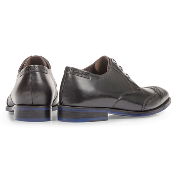 Black calf leather lace shoe