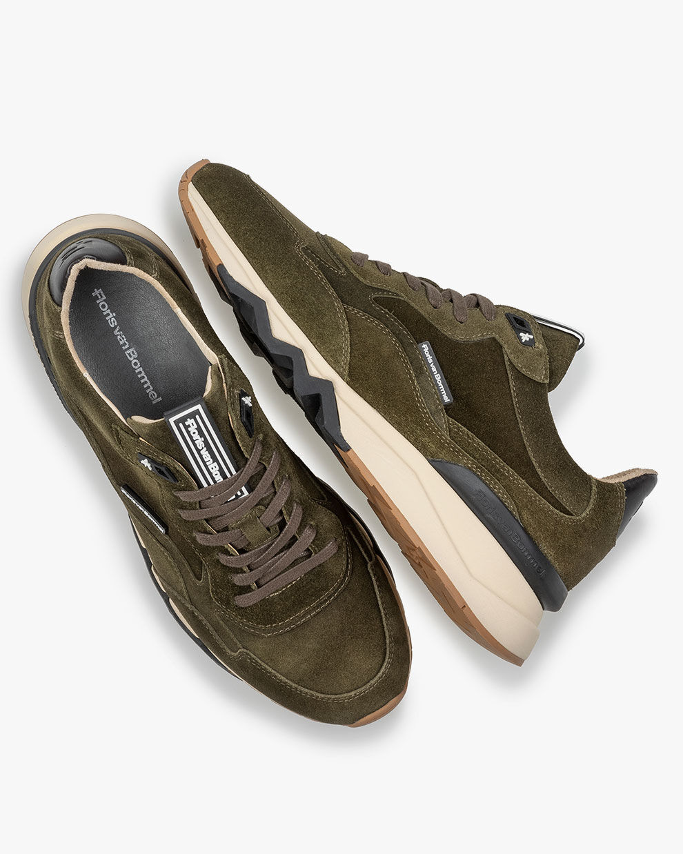 Dw trainers sale hotsell