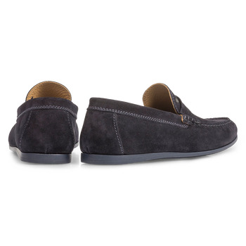 Donkerblauwe su&egrave;de loafer
