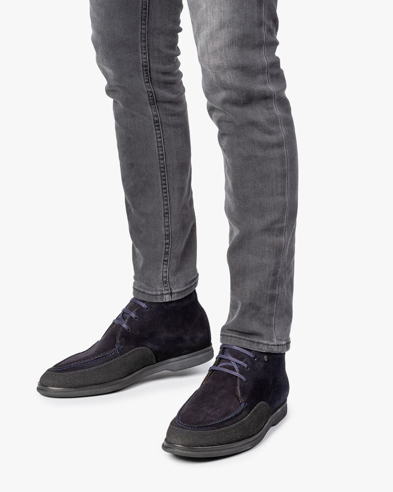 Halfhoge su&egrave;de veterboot