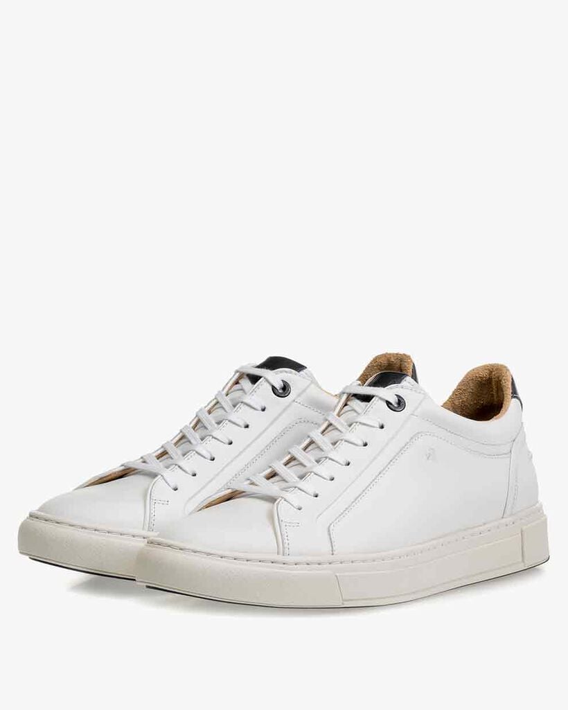 Sneaker calf leather white