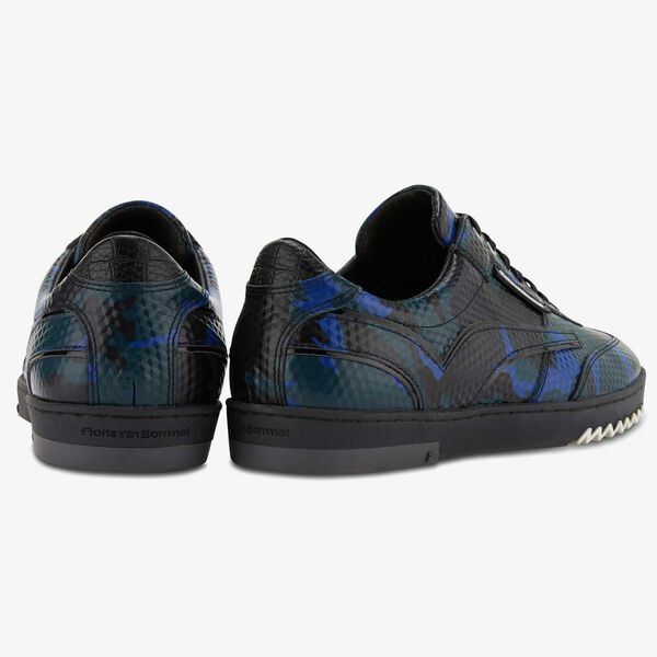 Floris van Bommel black leather men’s sneaker with snake print