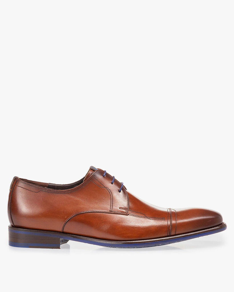 Lace shoe calf leather cognac
