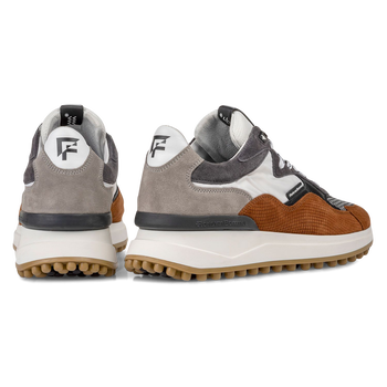 Noppi sneaker su&egrave;de cognac