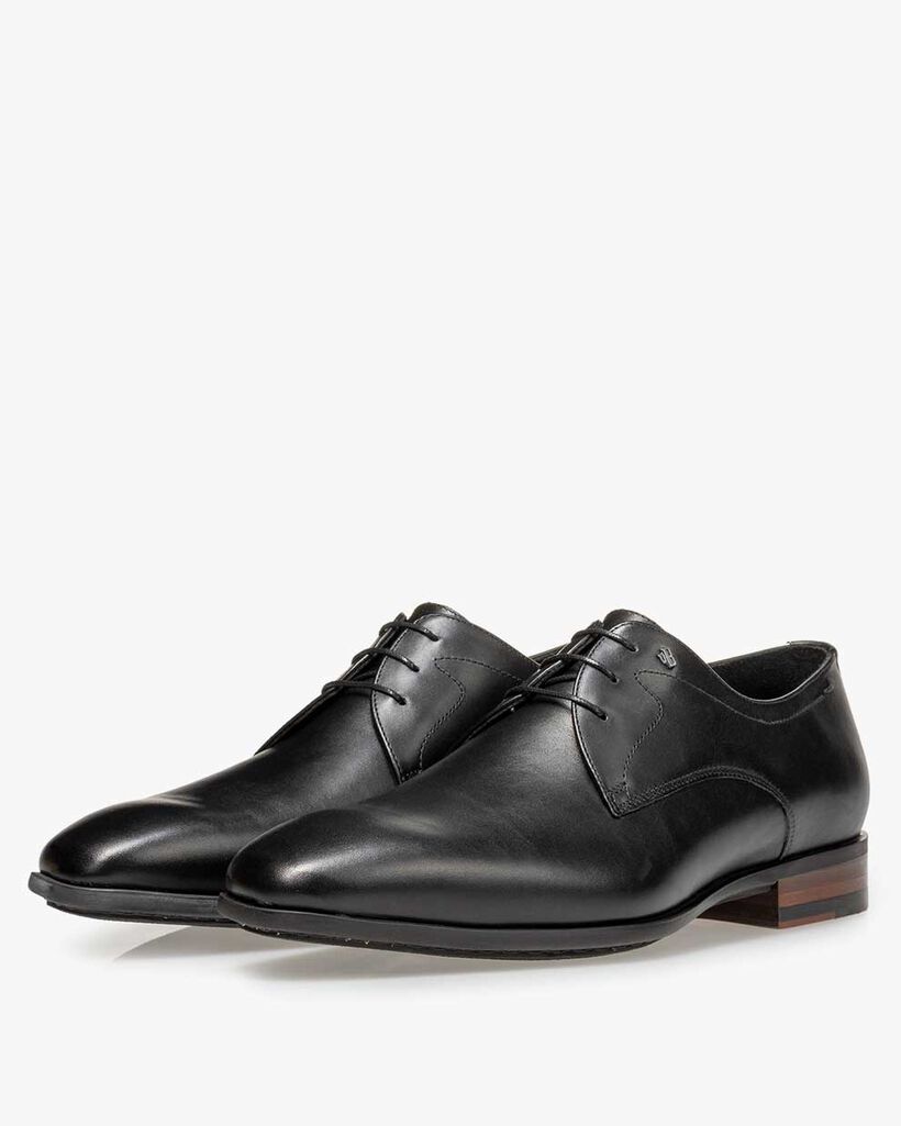 Lace shoe calf leather black