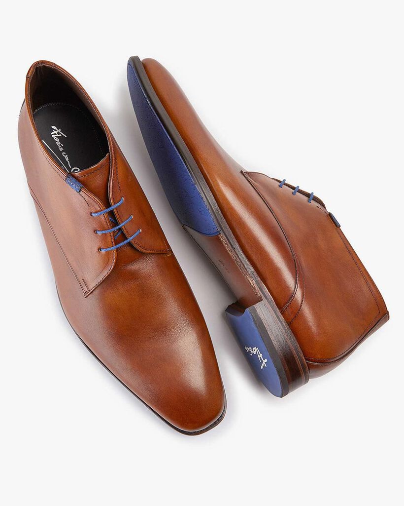 Lace boot calf leather cognac