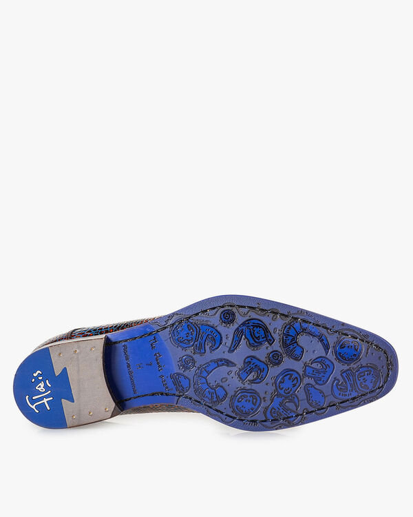 Lace shoe croco print cognac