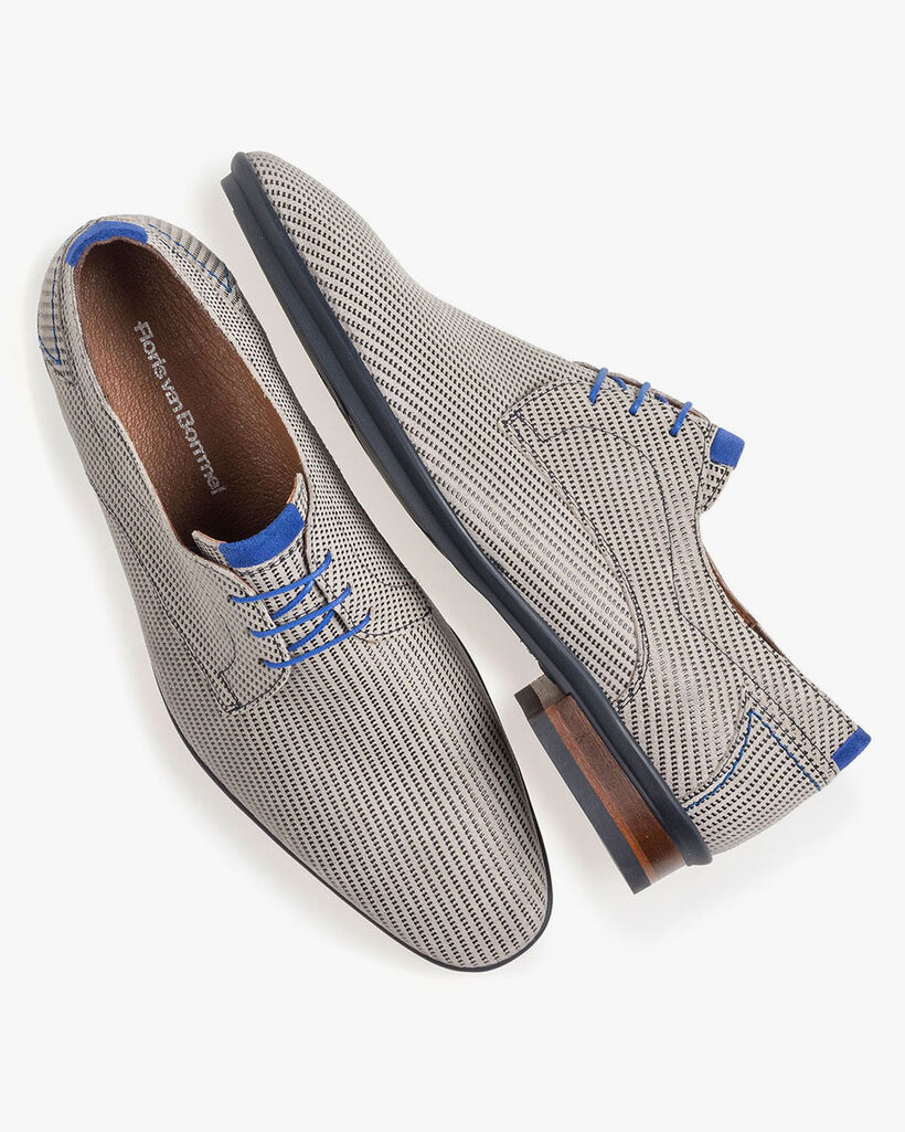 Beige suede leather lace shoe