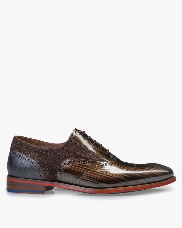 Brogue lakleer brons