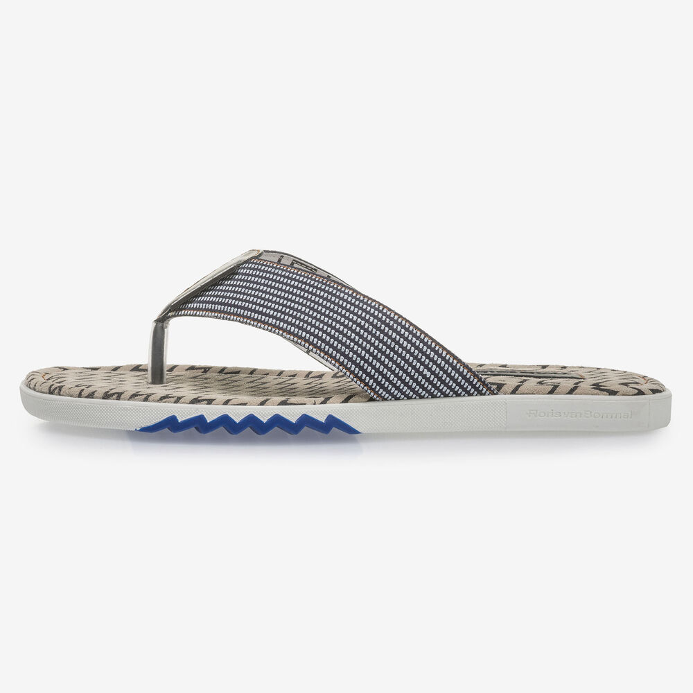 Blue suede leather thong slipper with print