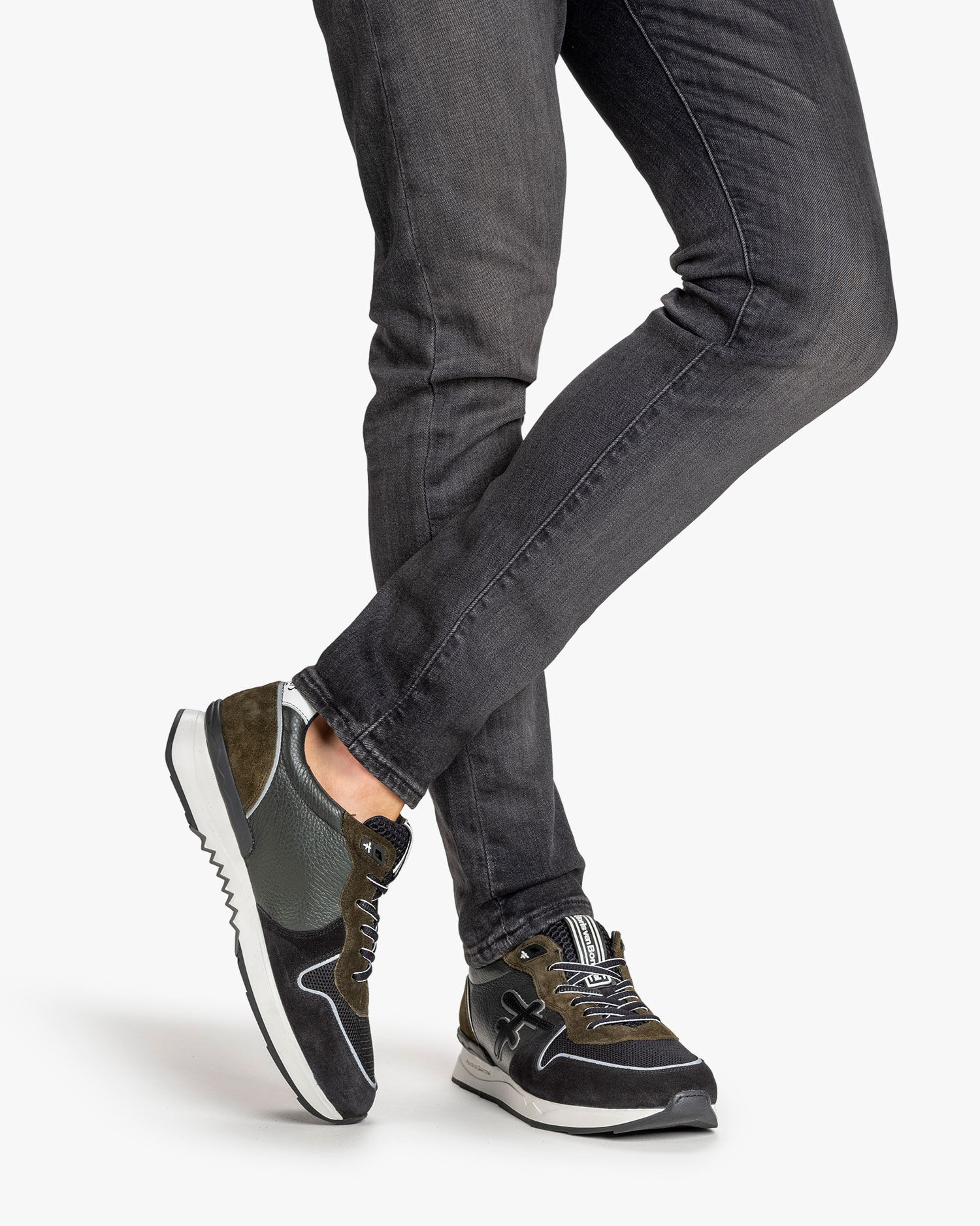 Floris Van Bommel 16284/03 shop je bij Van Bommel Schoenmode.