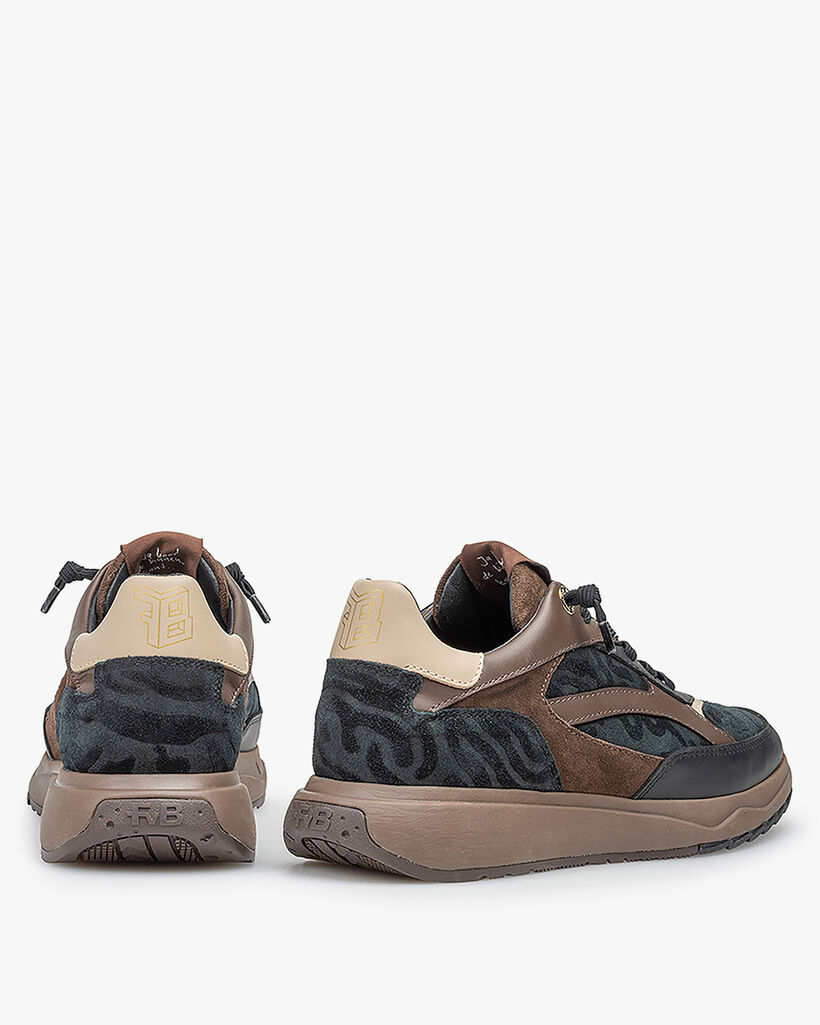 Suvi 02.28