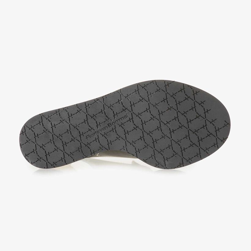 Zwarte sandaal met espadrille sleehak