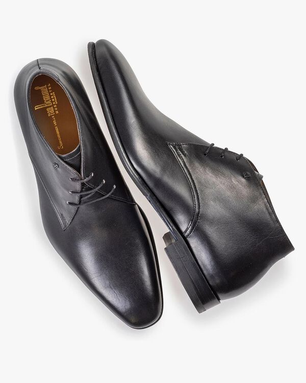 Kalfsleren veterschoen zwart