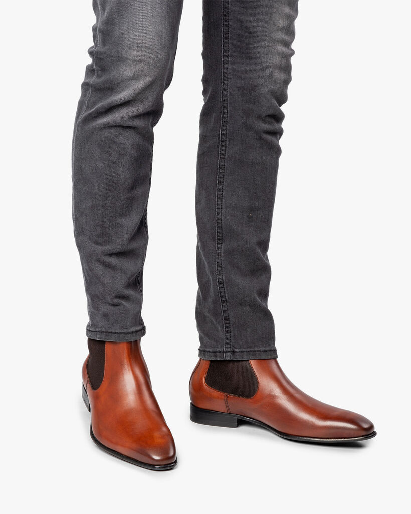 Leather Chelsea boot dark cognac