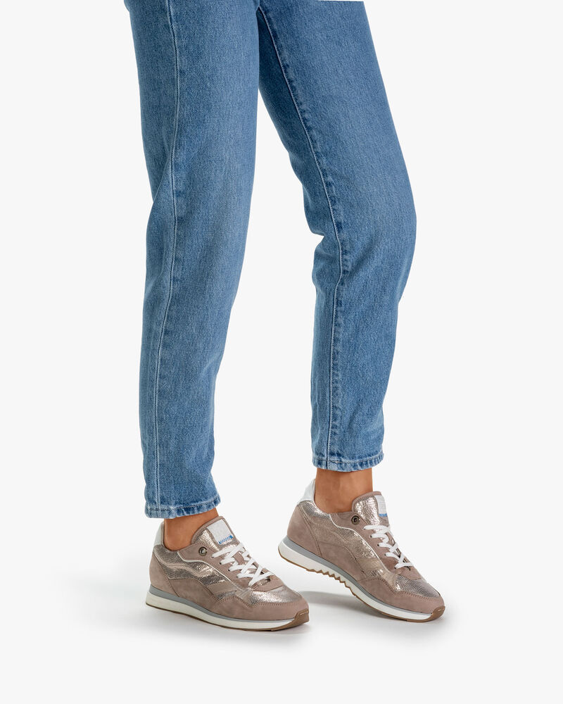 Sneaker nubuck leather beige