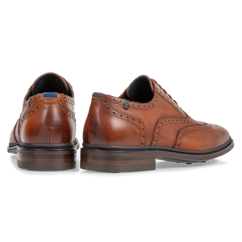 Brogue calf leather cognac