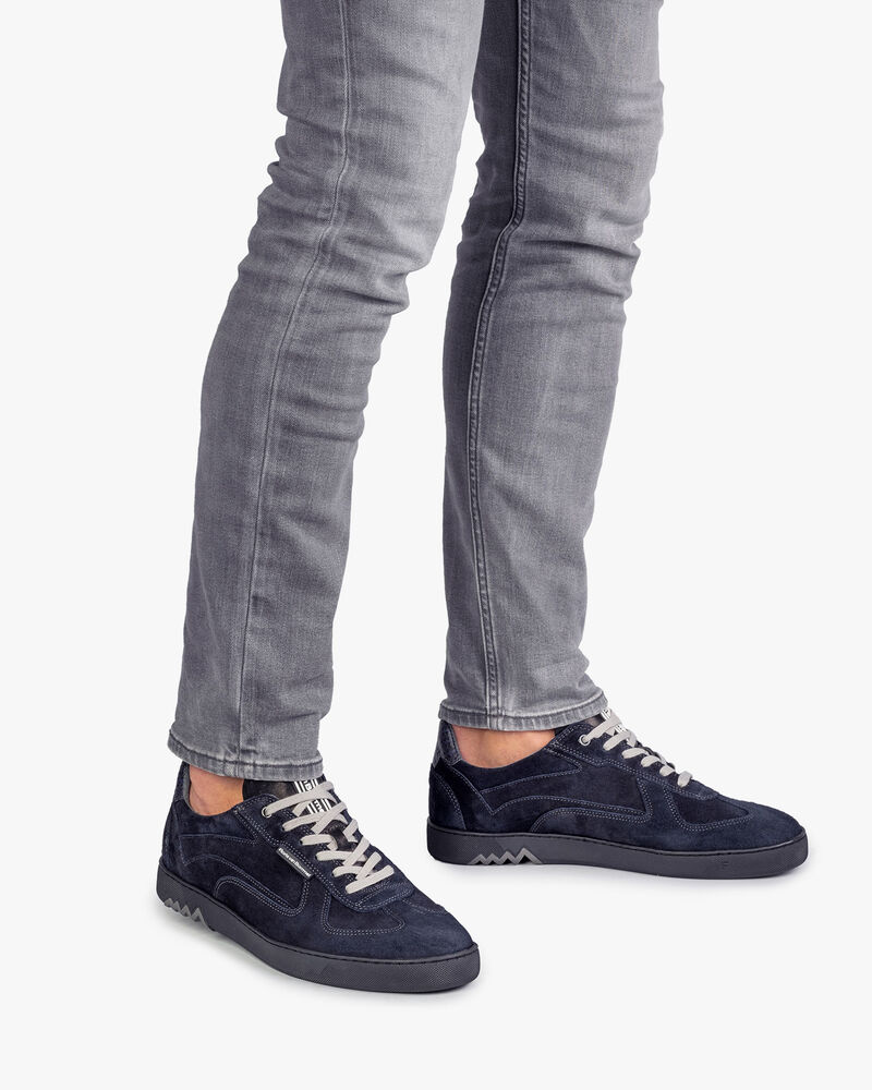 Sneaker donkerblauw su&egrave;de