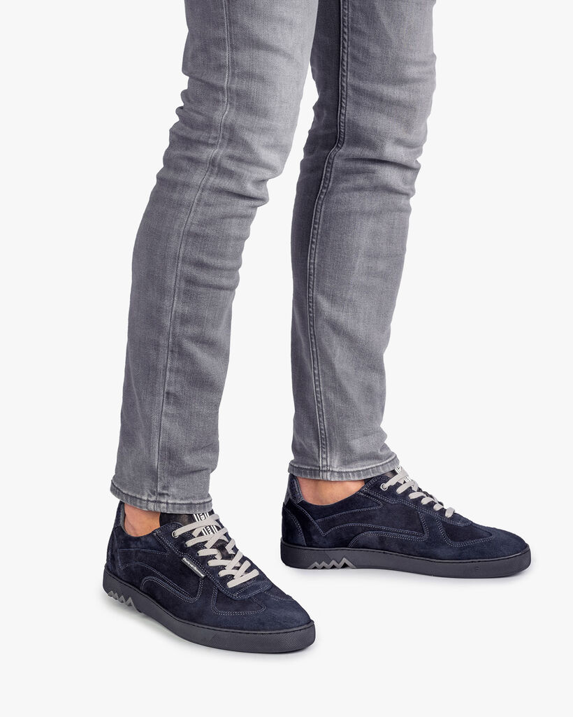 Sneaker donkerblauw su&egrave;de