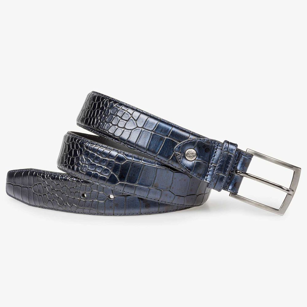 Blue calf’s leather belt with croco print