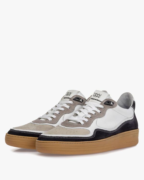 Sneaker su&egrave;de zwart