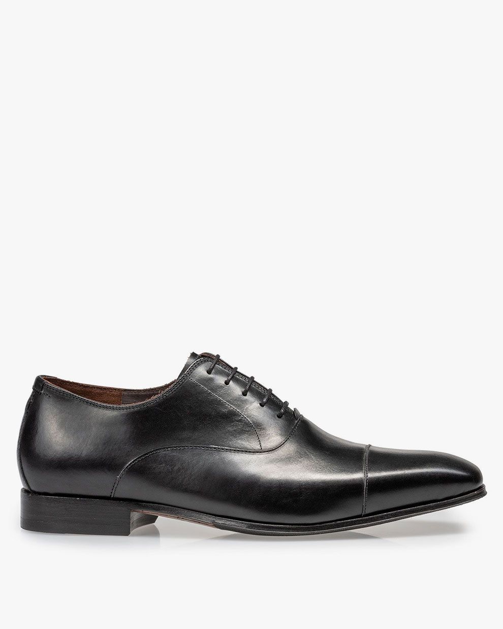 Zwarte leren veterschoen SFM-30110-10-01 | Floris van Bommel®