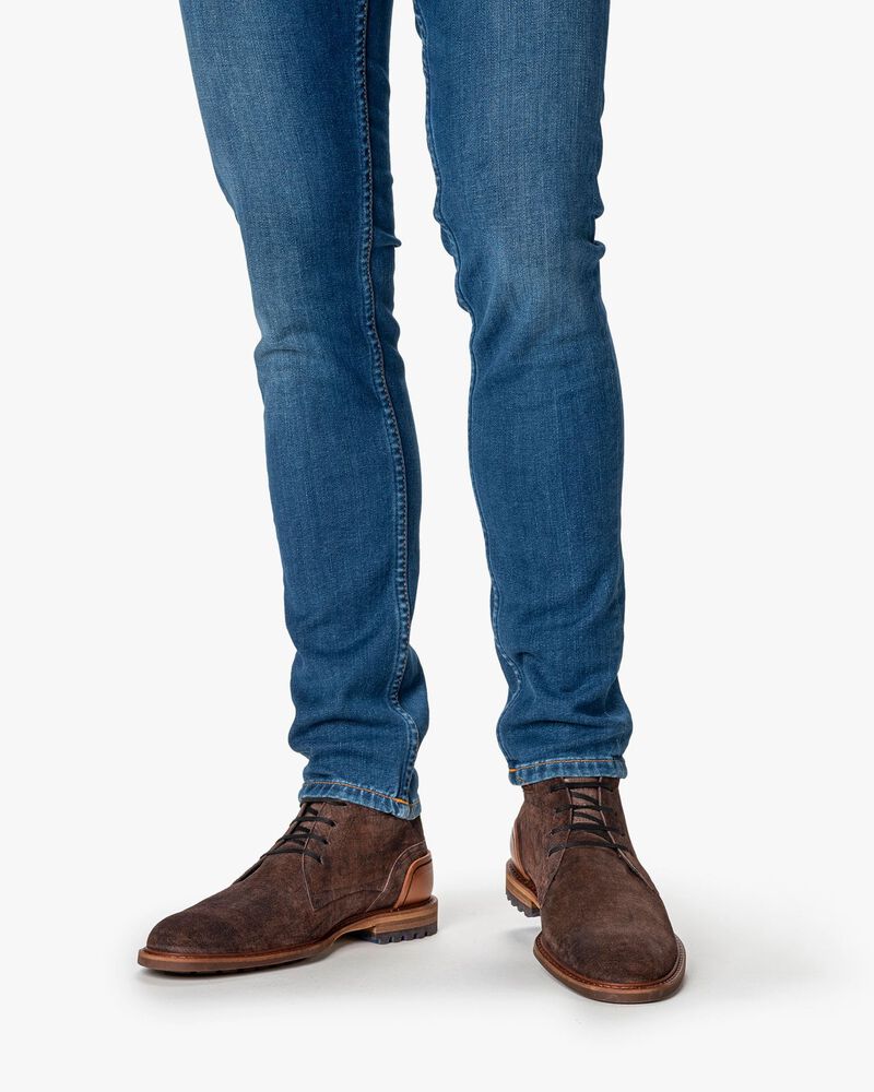 Lace boot suede cognac