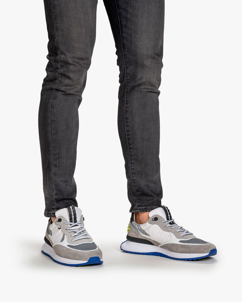 Sneaker textile white